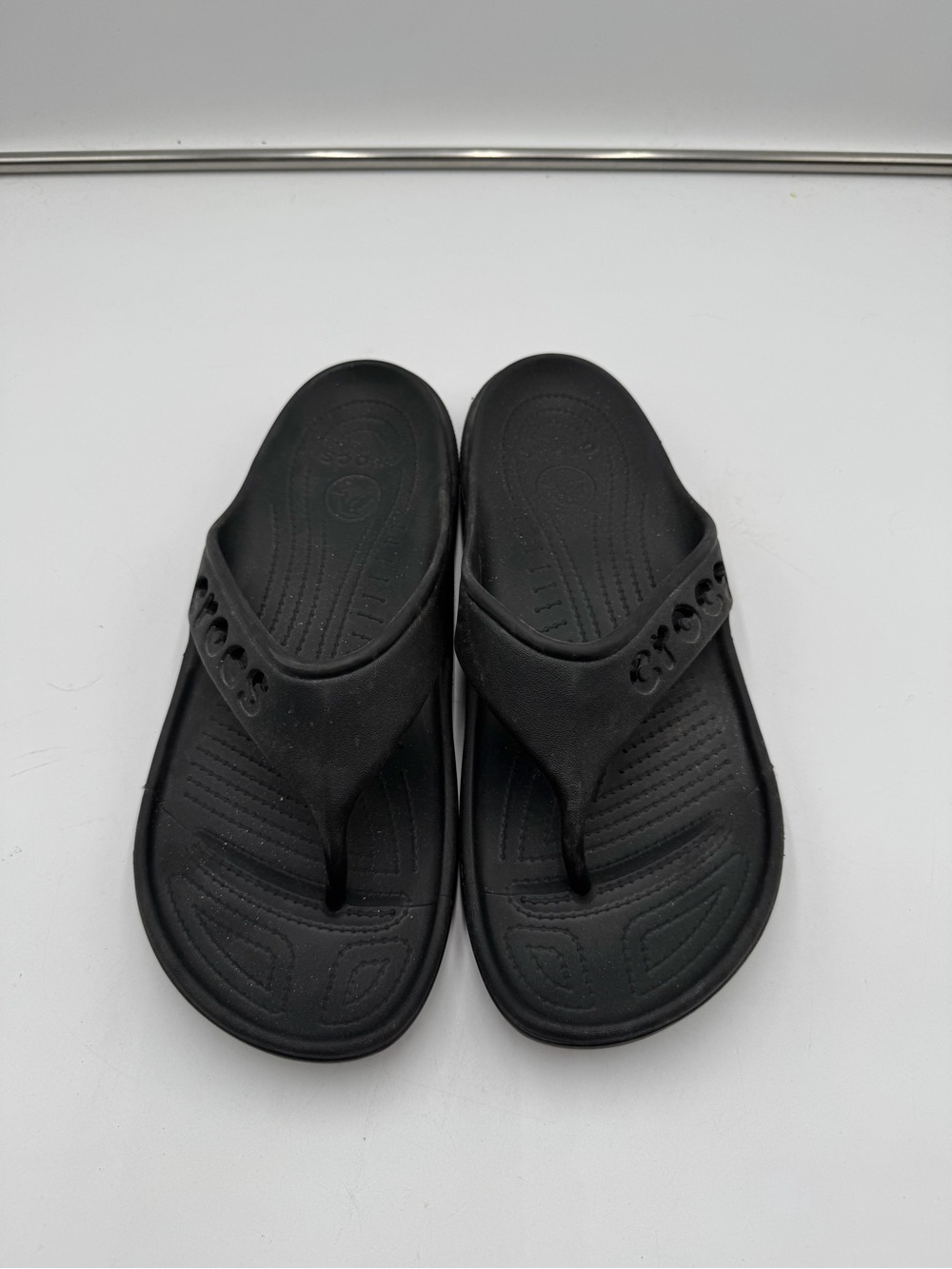 Crocs Black Classic Flip Flop Sandals